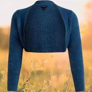 NWT Torrid Eyelash Shrug Sweater in the color “Midnight” 4x